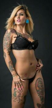 Интимная татуировка фото