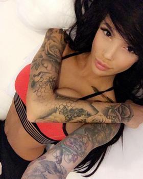 тату модель Andrea Georgiou