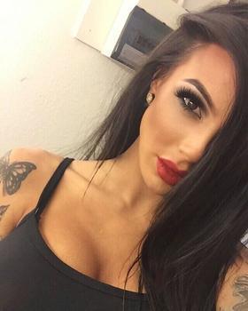 тату модель Andrea Georgiou