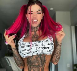 тату модель Chantal Danielle