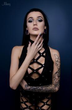 тату модель Cloe Raven