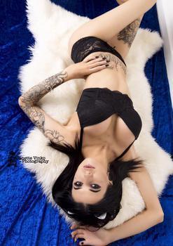 тату модель Cloe Raven