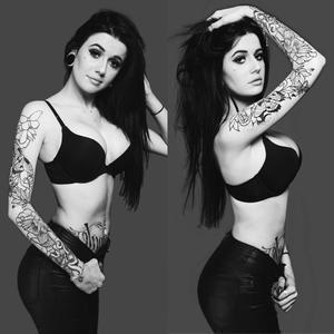 тату модель Cloe Raven