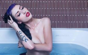 тату модель Karla Blackburn