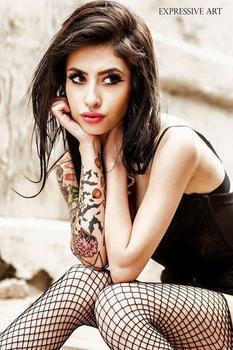 тату модель Karla Blackburn