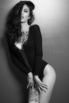 тату модель Karla Blackburn