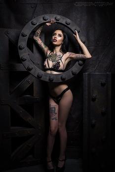 тату модель Karla Blackburn