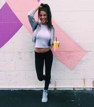 тату модель Kylie Rae Hall