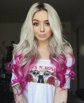 тату модель Riley Alessandra