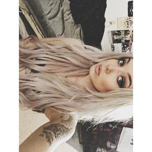 тату модель Riley Alessandra