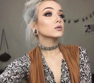 тату модель Riley Alessandra