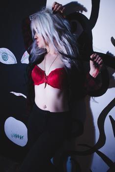 тату модель Riley Alessandra