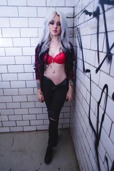 тату модель Riley Alessandra