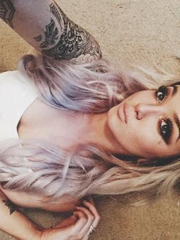 тату модель Riley Alessandra