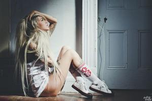 тату модель Sara Fabel