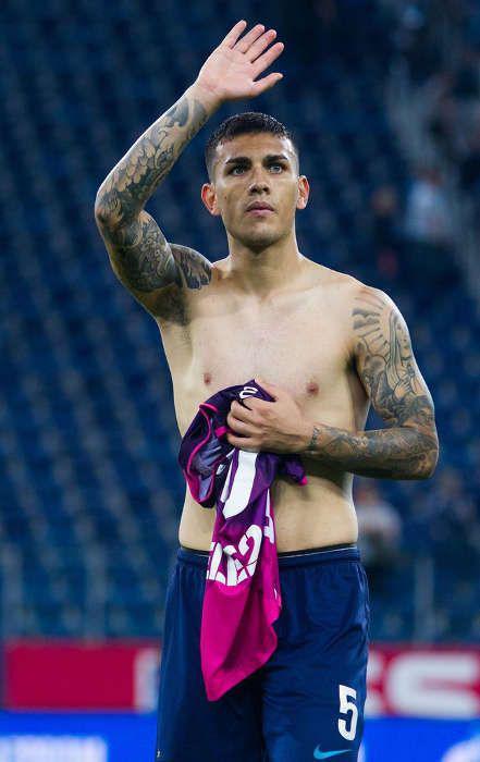 Тату Леандро Паредеса полузащитника футбольного клуба «Зенит»