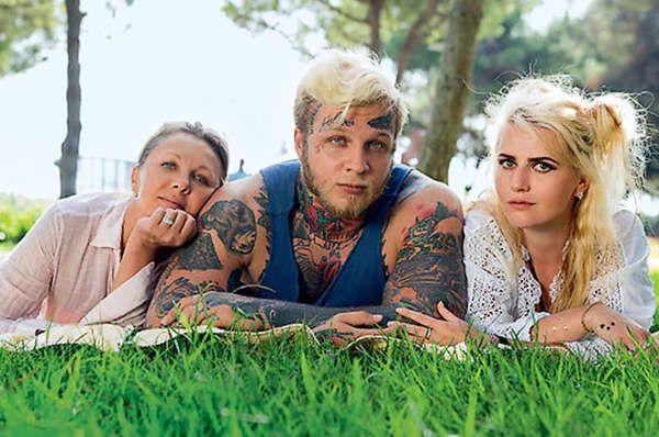 Тату сына Елены Яковлевой