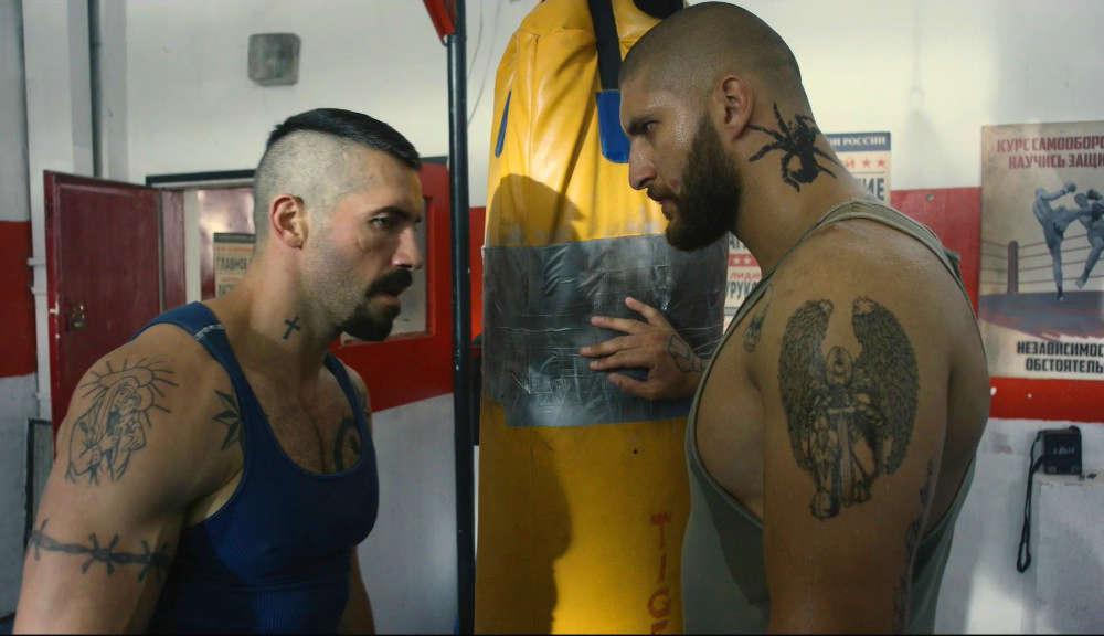 Тату Неоспоримый 4 единоборства в зале