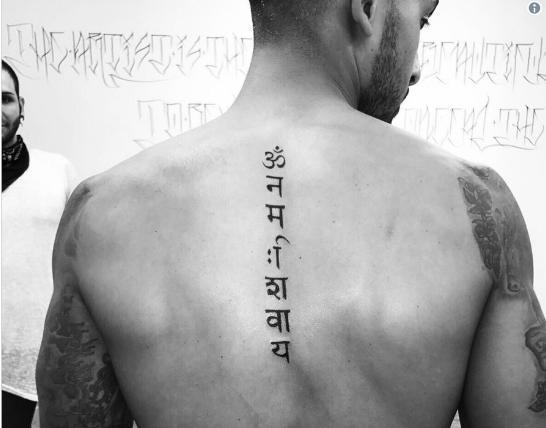 Тату на санскрите