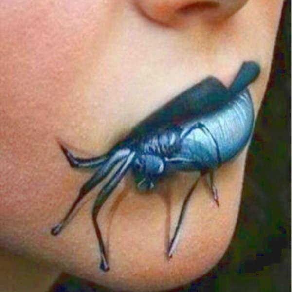 Губы 3D паук