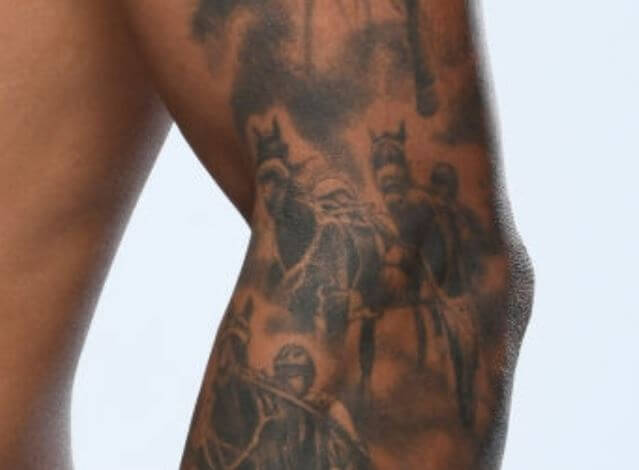 тату скачки у Чарльза Оливейры