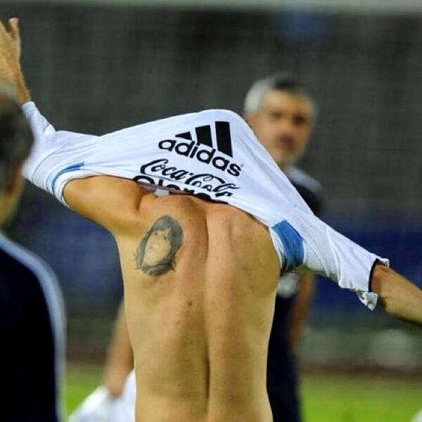 Спина Месси