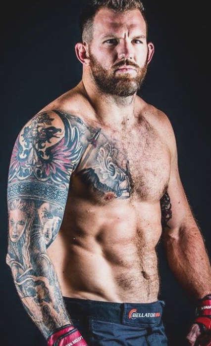 Емельяненко (Россия) — Бейдер (США), татусоматика боя