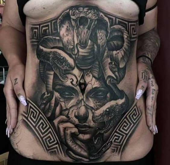 тату горгона значение живот