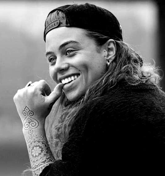Тату музыкальные - электро-фолк TASH SULTANA