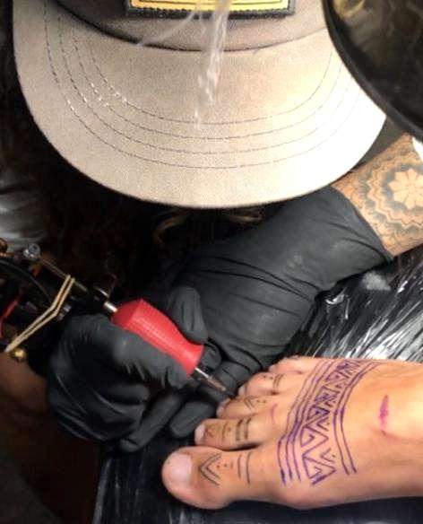 Татуировщик друзьям