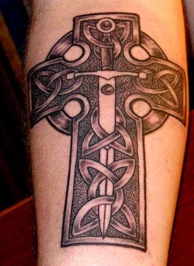Тату крест кельтский