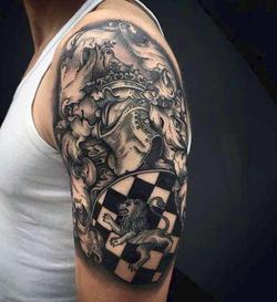 честь рыцаря плечо