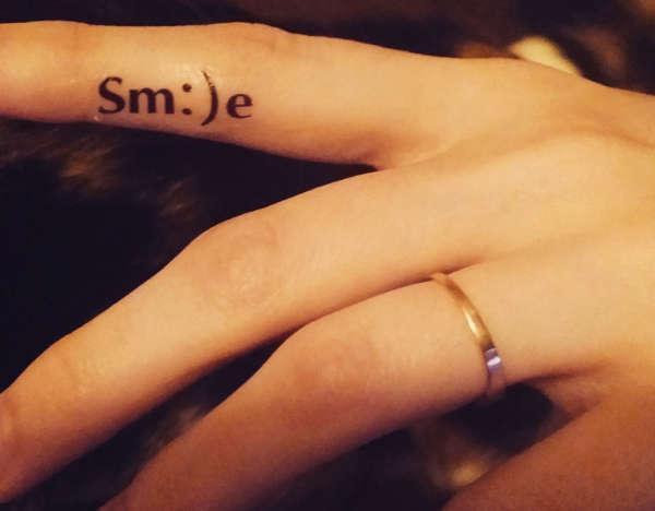 тату эмодзи