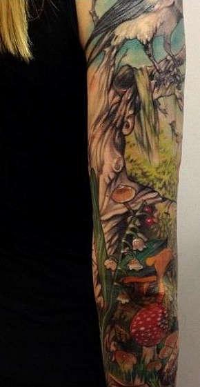 Тату Мухомор - священный разум грибов и мистический путь