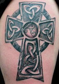Тату кельтский крест