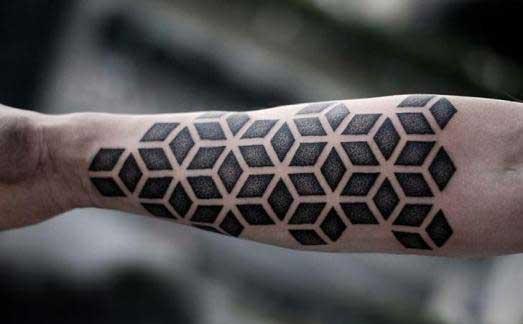 Тату точками — одна, три, пять, дотворк и тату соедини точками