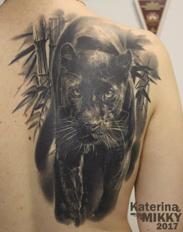 Тату пантера