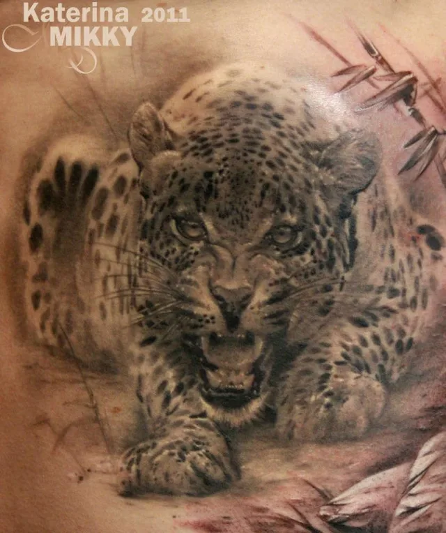 Тату барс снежный