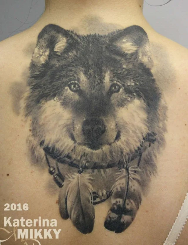 Тату волк в ловце снов
