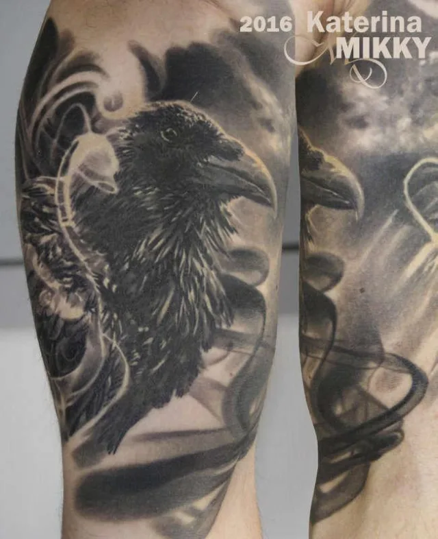 Тату ворон