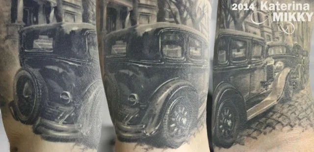 Татуировка старинный автомобиль