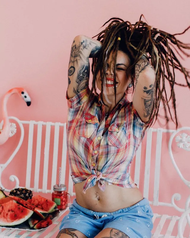 Света Ананас Тату Королева!