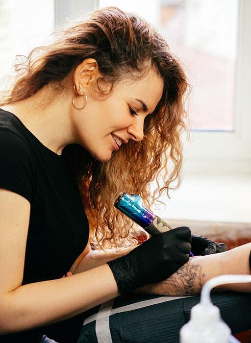 Интервью с тату мастером Дарьей Гарамовой